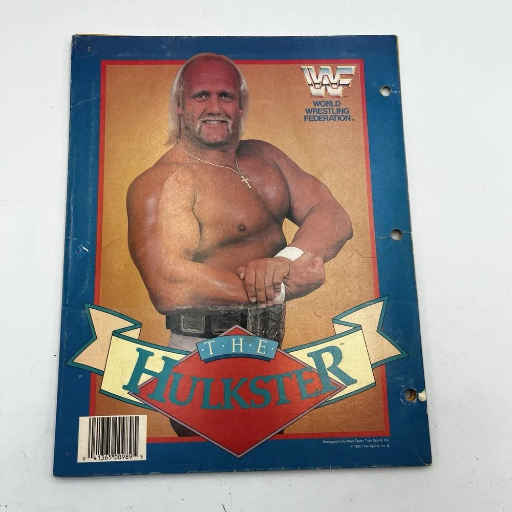 Pair of Hulk Hogan WWF School Folders Yellow and Blue Good Condition